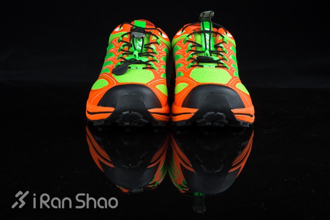 泰尼卡INFERNO 闪电 XLITE 2.0 开箱介绍