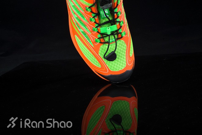 泰尼卡INFERNO 闪电 XLITE 2.0 开箱介绍