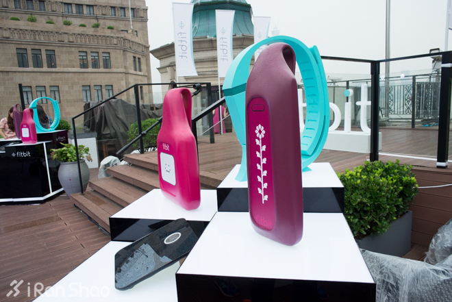 全球第一智能可穿戴品牌Fitbit进驻中国乐活派对现场直击