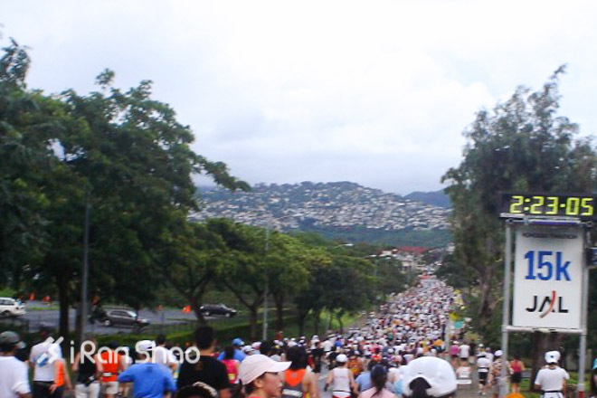 火舞艳阳—不同凡响的檀香山马拉松