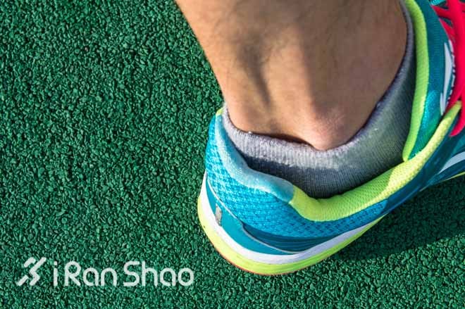 逆光飞翔—李宁2014款双渡跑鞋评测