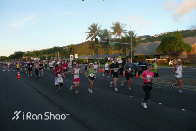 火舞艳阳—不同凡响的檀香山马拉松