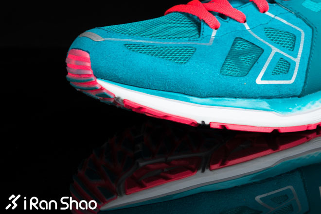 混血快马—李宁“云马”马拉松竞技跑鞋开箱