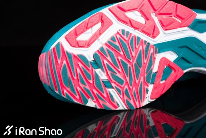 混血快马—李宁“云马”马拉松竞技跑鞋开箱
