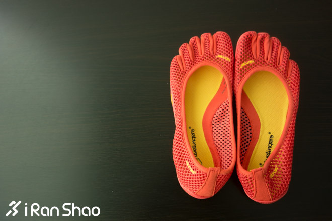 趾间芭蕾—Vibram Fivefingers  VI-B 休闲五趾鞋