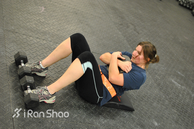 腹肌训练效果不佳，八大误区阻你性感