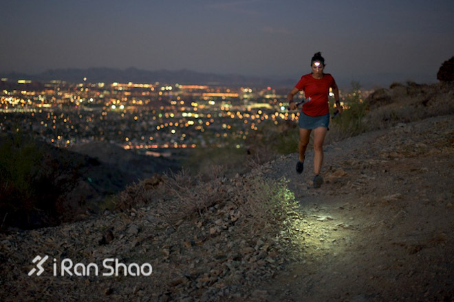 酷跑让夜亮起来—夜跑装备推荐