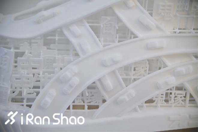 将城市装进你的跑鞋—ASICS Onitsuka Tiger 3D打印电子彩灯鞋