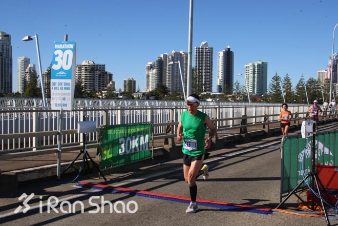 跑过那片海—黄金海岸马拉松