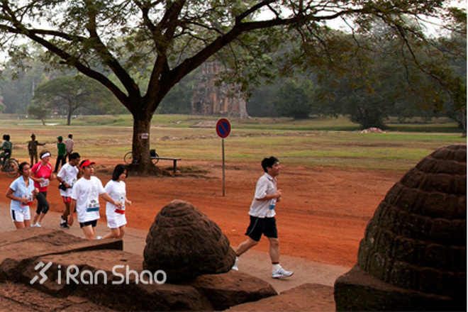 高棉的微笑—吴哥窟半程马拉松赛