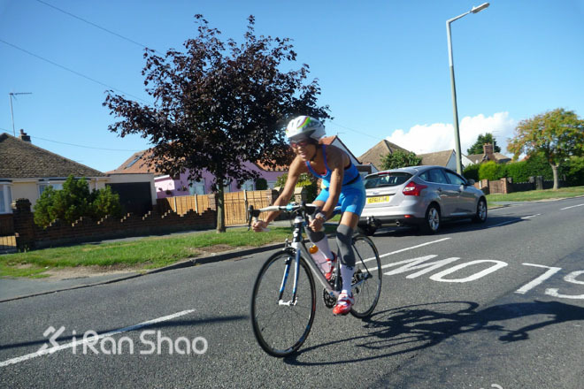 新晋女王，IRONWOMAN Lucia的大铁第一站