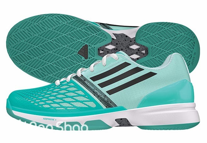 赛场亦秀场—2014年美网上的靓丽装备秀