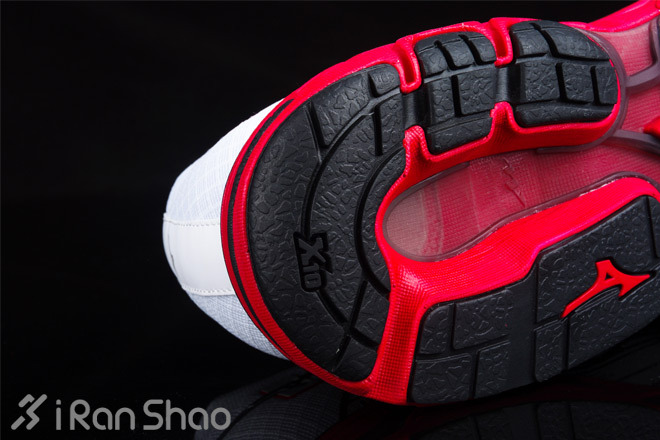 把跑步当成对生活的奖励—美津浓Mizuno Inspire 10支撑跑鞋开箱评测