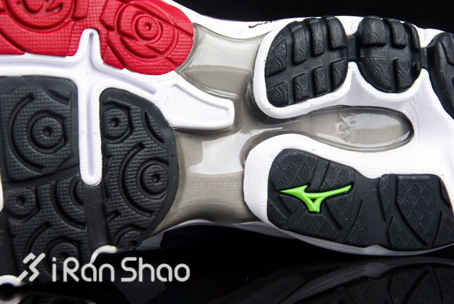 “全民跑鞋”的新篇章—Mizuno美津浓Wave Rider 17开箱评测