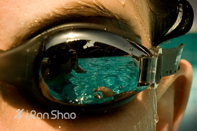 清晰水世界—泳镜防雾小贴士