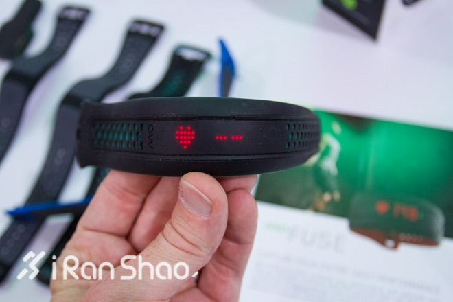 永别了，心率带？—Mio发布两款全新智能手环产品