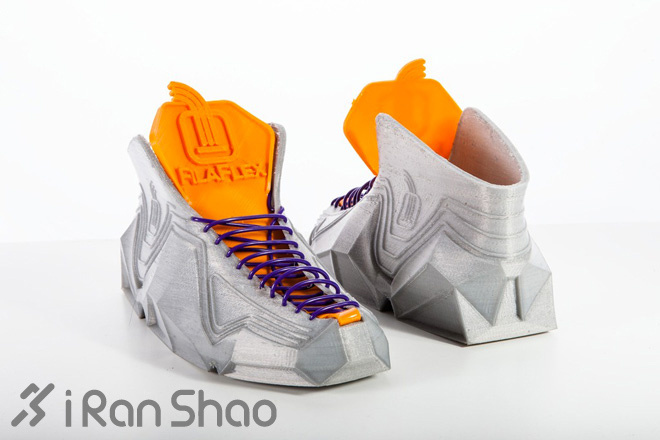 如何在跑鞋上镶钻石—3D打印运动鞋