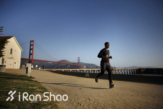 跑者 | 在奔跑中找回自己，一个无家可归者的马拉松故事