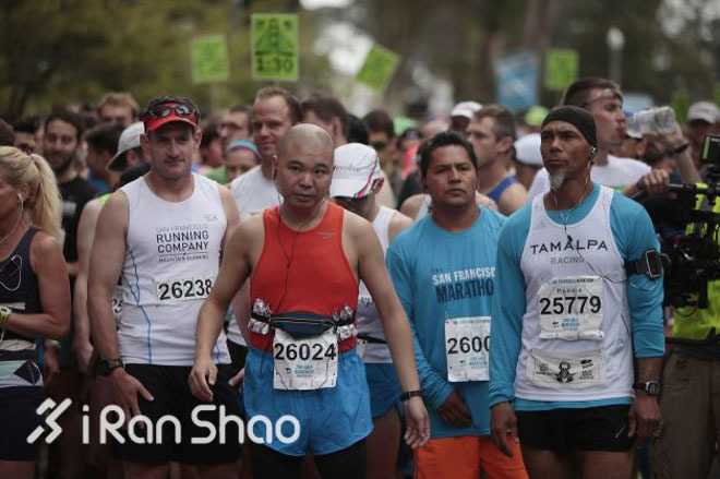 跑者 | 在奔跑中找回自己，一个无家可归者的马拉松故事