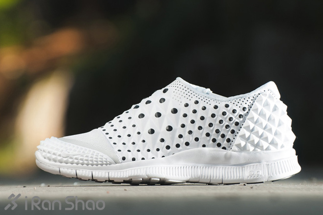 触手可及的未来感—Nike Free Orbit II SP “Polka Dot”慢跑鞋即将上市
