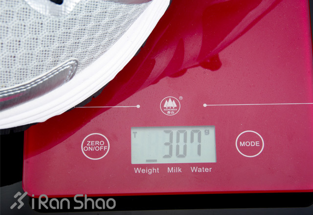 开拓者之机械避震—美津浓Mizuno Wave Frontier 8避震跑鞋开箱