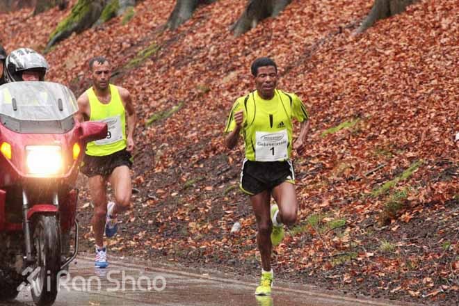 新手入门怎么跑？脚跟与脚掌跑法全介绍