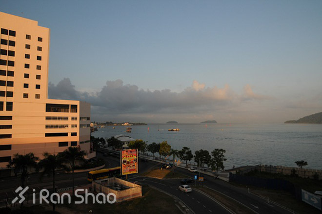 访越野赛道 登马来之巅