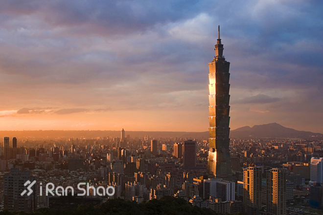 跑上云端，挑战垂直马拉松制高点