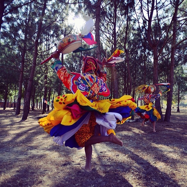 环球跑RunToWorld：奔跑在喜马拉雅山脉，2015第2届不丹马拉松定制团招募