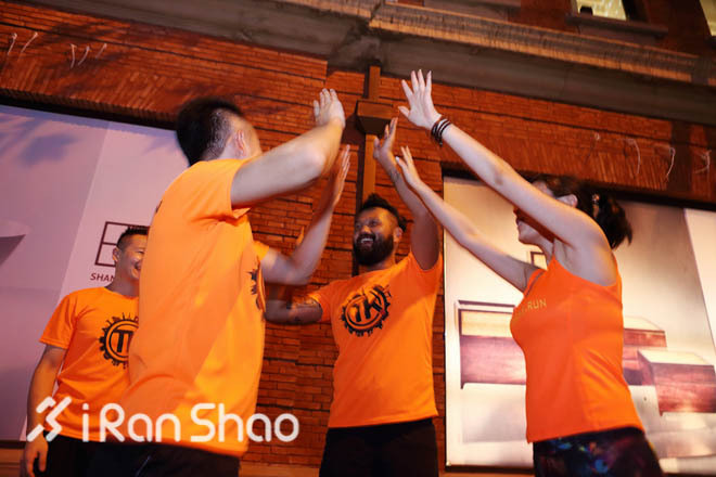 跑出的每一步，都是自己的里程碑—TENKREW