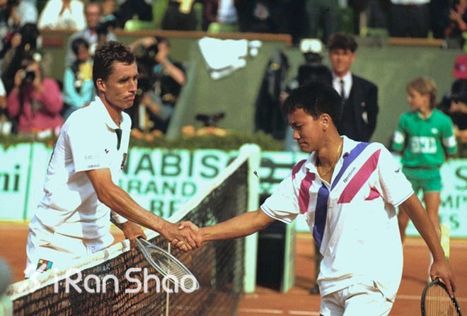 亚洲风暴席卷美网—彭帅，锦织圭双双杀入美网四强