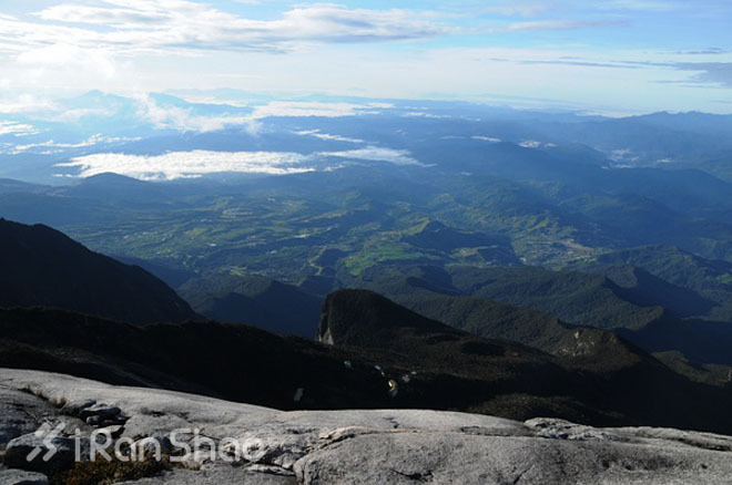 访越野赛道 登马来之巅