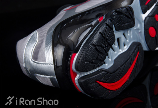 开拓者之机械避震—美津浓Mizuno Wave Frontier 8避震跑鞋开箱