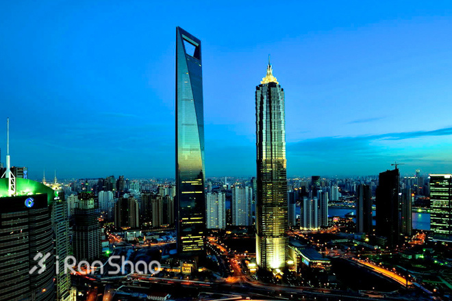 跑上云端，挑战垂直马拉松制高点