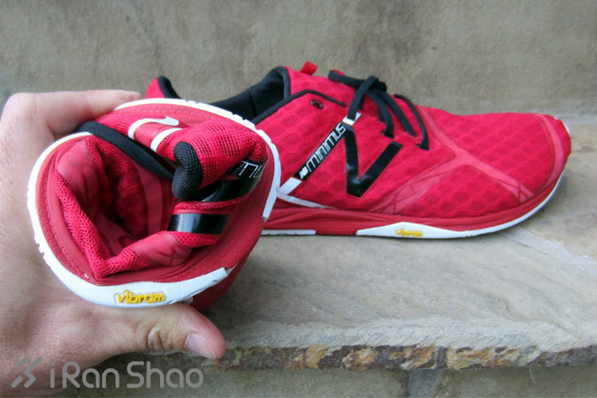 裸足奔跑—极致轻量“零落差”跑鞋