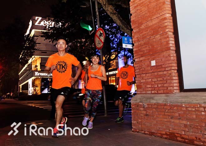 跑出的每一步，都是自己的里程碑—TENKREW