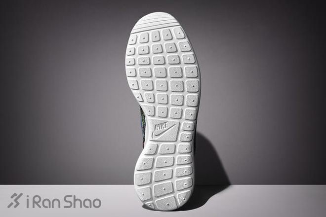 极致轻盈的运动生活—NIKE发布 2015春季女装运动鞋新品