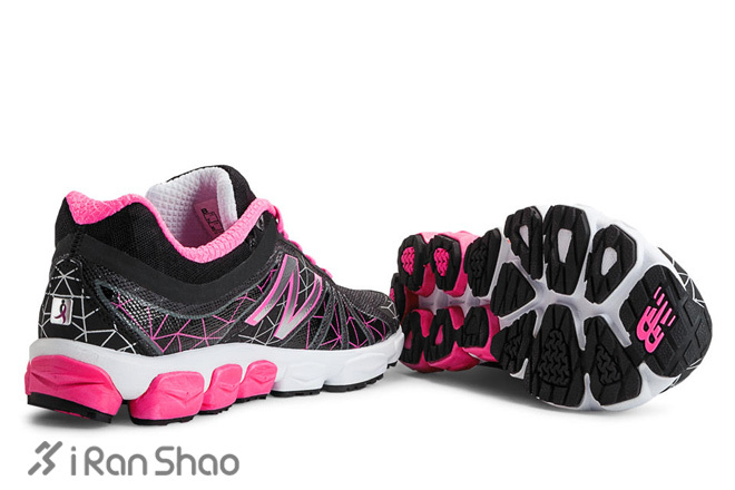 奔跑的粉红十月—融合时尚与慈善的马拉松慢跑鞋