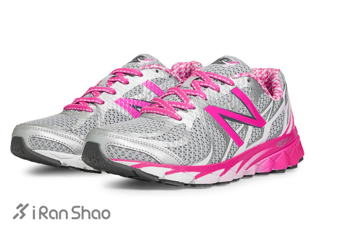 奔跑的粉红十月—融合时尚与慈善的马拉松慢跑鞋