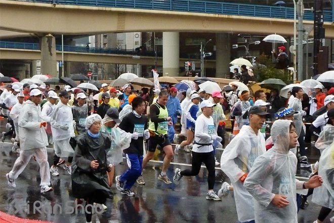 侬好上马 | 就算大雨让这座城市浸泡，你也一定得跑