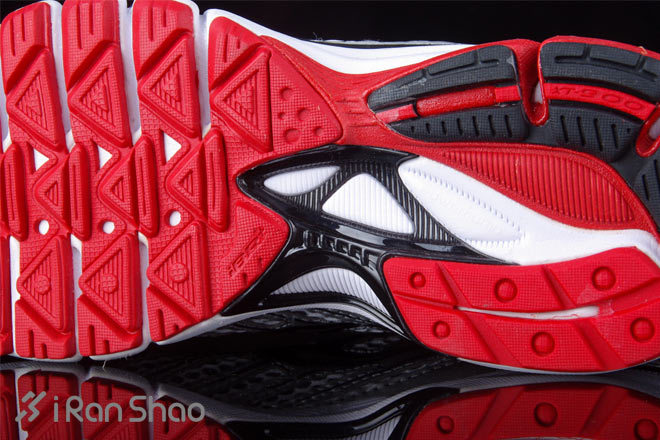 发现你运动的能量—圣康尼Saucony Ride 6全掌避震跑鞋