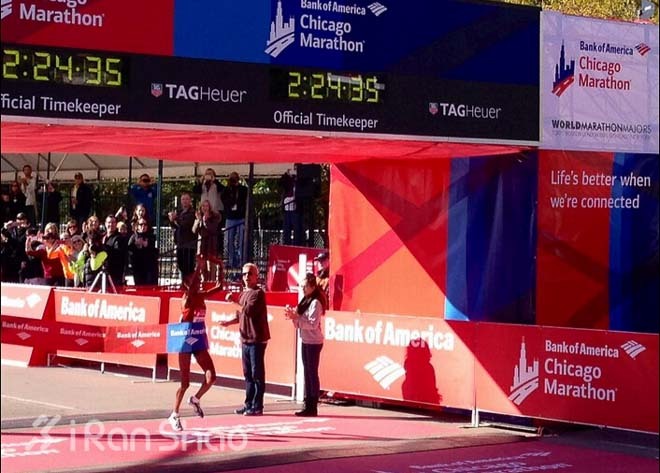 一个“新秀”一个“女王”——2014芝加哥马拉松男女冠军背后的故事