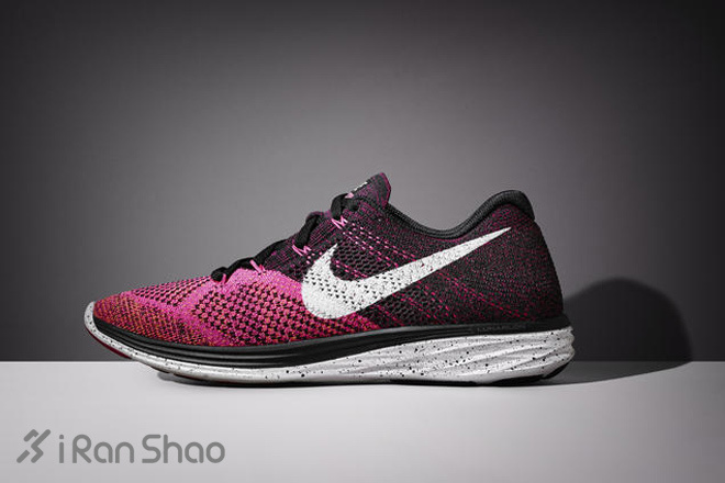 极致轻盈的运动生活—NIKE发布 2015春季女装运动鞋新品