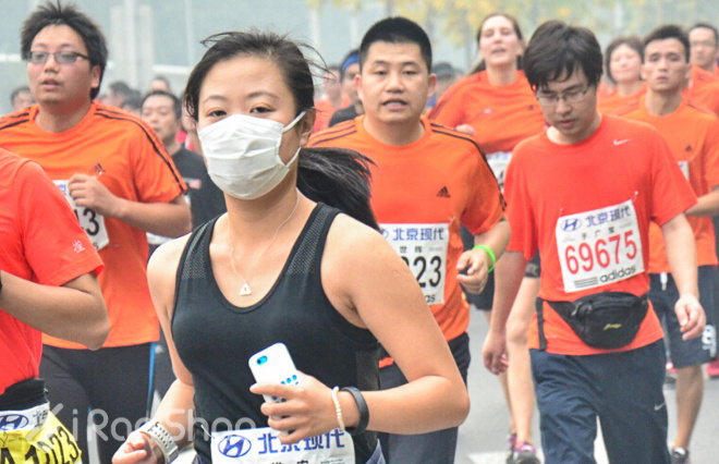 口罩“博览会”—北马你还能不能专心跑步了