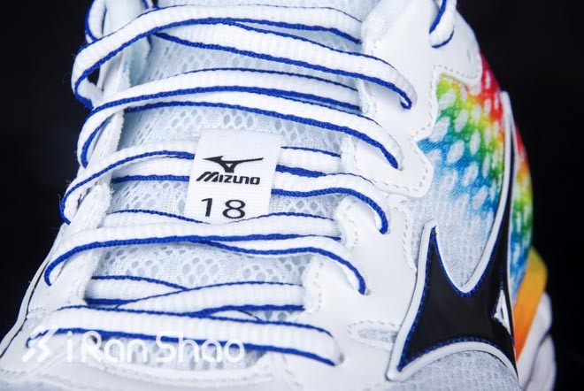 奔向彩虹—Mizuno美津浓Wave Rider 18大阪限量版开箱评测