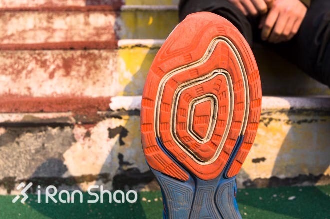 评测 | 让里程轻舞飞扬，Nike Lunarglide 6