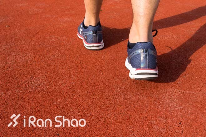 进击的“全民跑鞋”—Mizuno美津浓Wave Rider 17深度评测