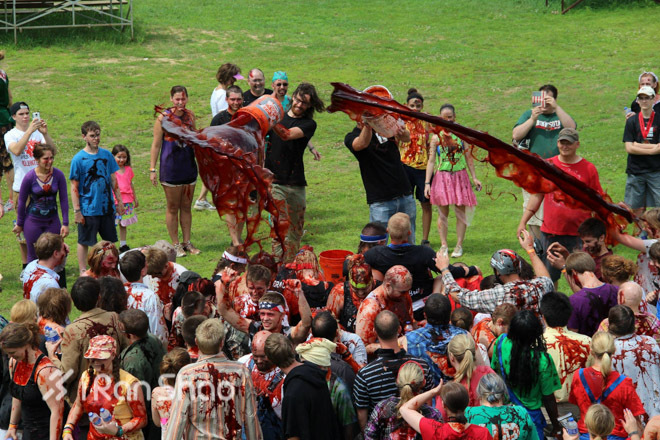 ​Catch me if you can！——国内首个僵尸跑十月登陆沈阳