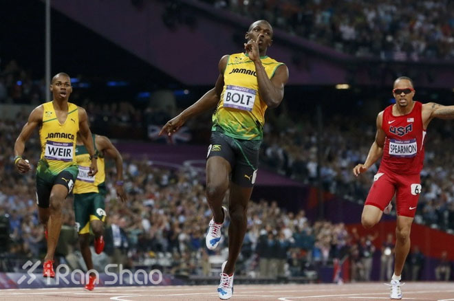 八级腹桥—平板撑里的战斗机