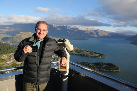 边旅行边运动在世界“最美的跑道”上奔跑